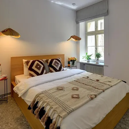 Apartment Prostrani Apartmani *